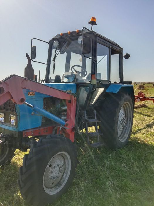 Продам трактор в наборе . В хорошем состояние