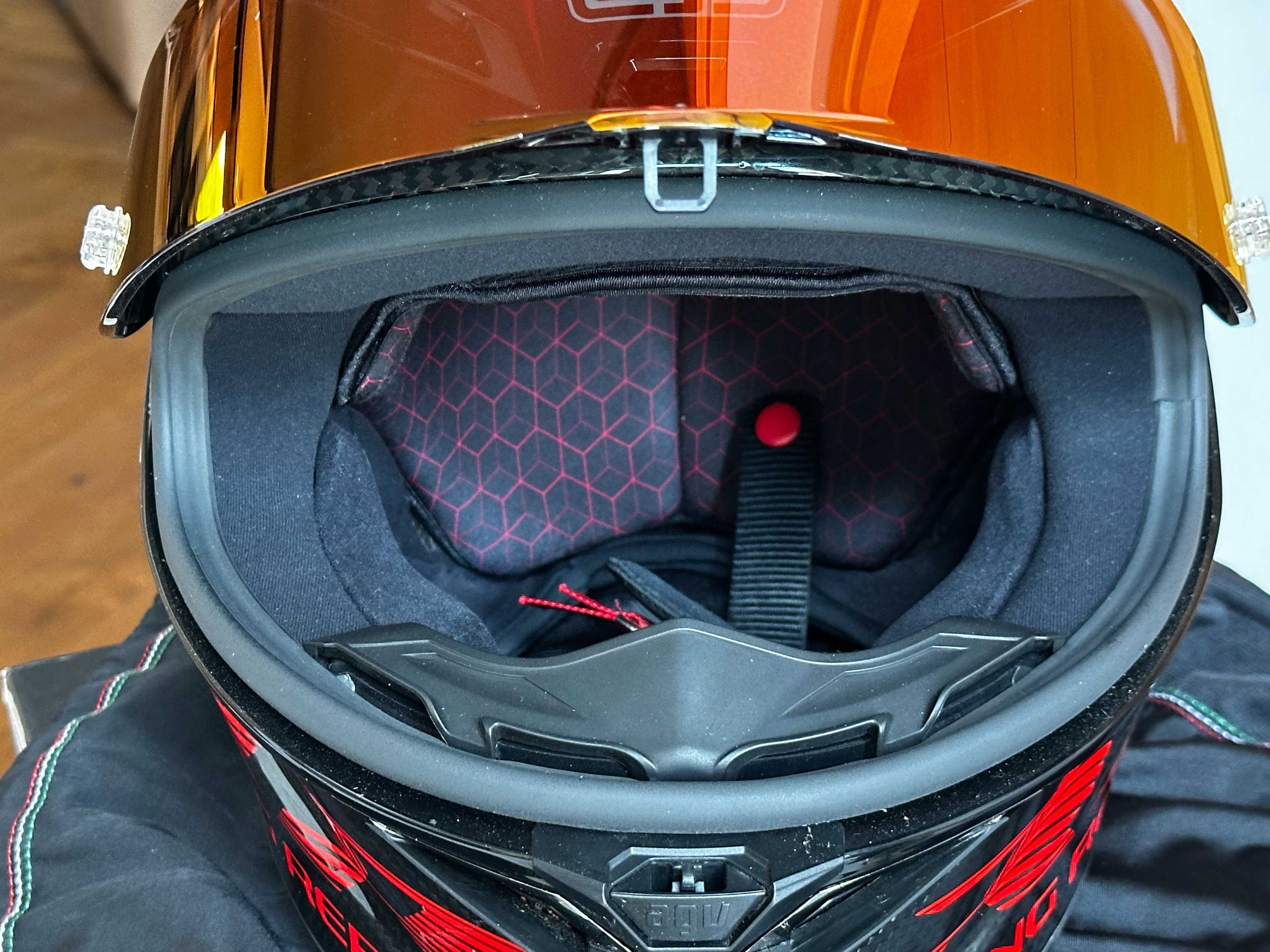 каска шлем за мотор писта AGV Pista GP RR Carbon размер L