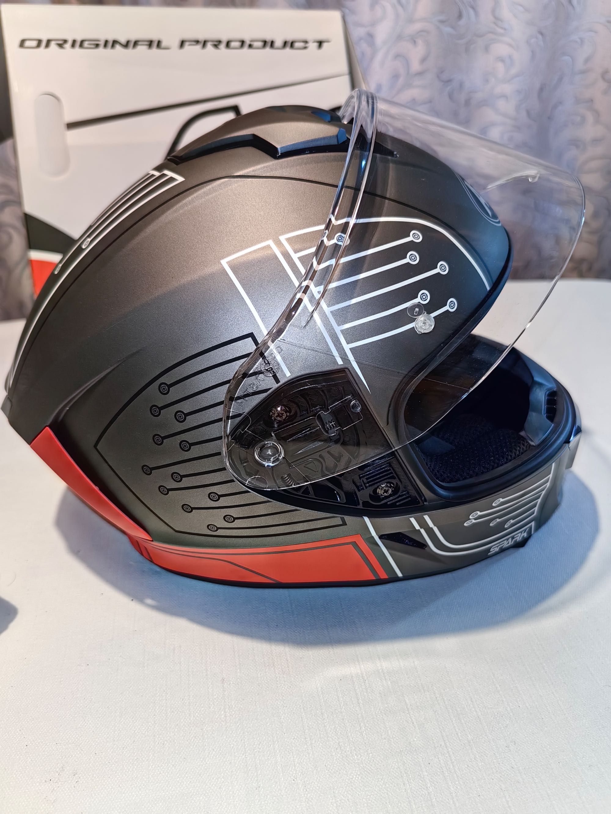 Каска за мотор Airoh SPARK CYRCUIT RED MATT