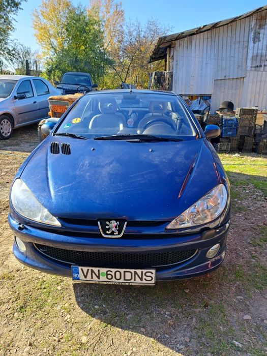 Vând Peugeot 206 CC