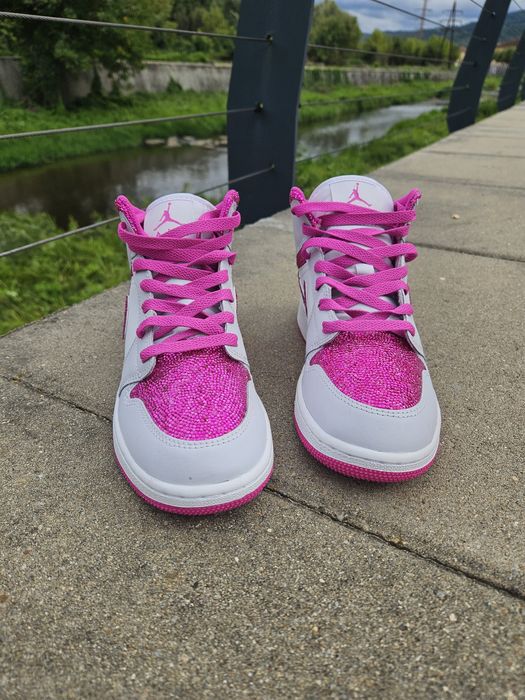 Air Jordan Mid Laser Fuchsia Custom