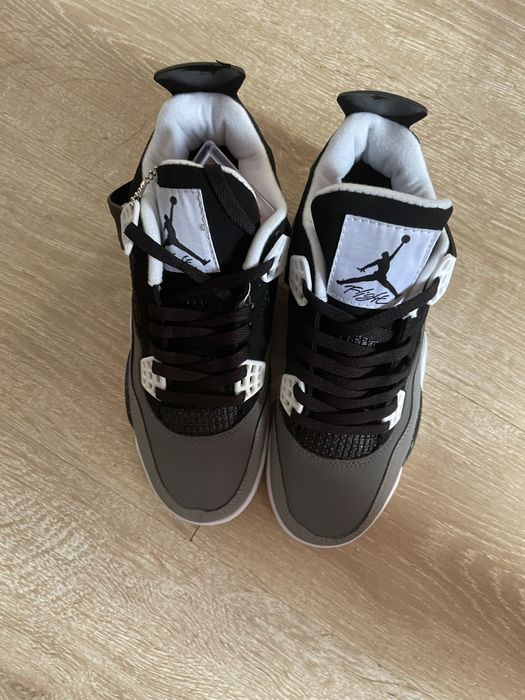 Jordan 4 retro fear