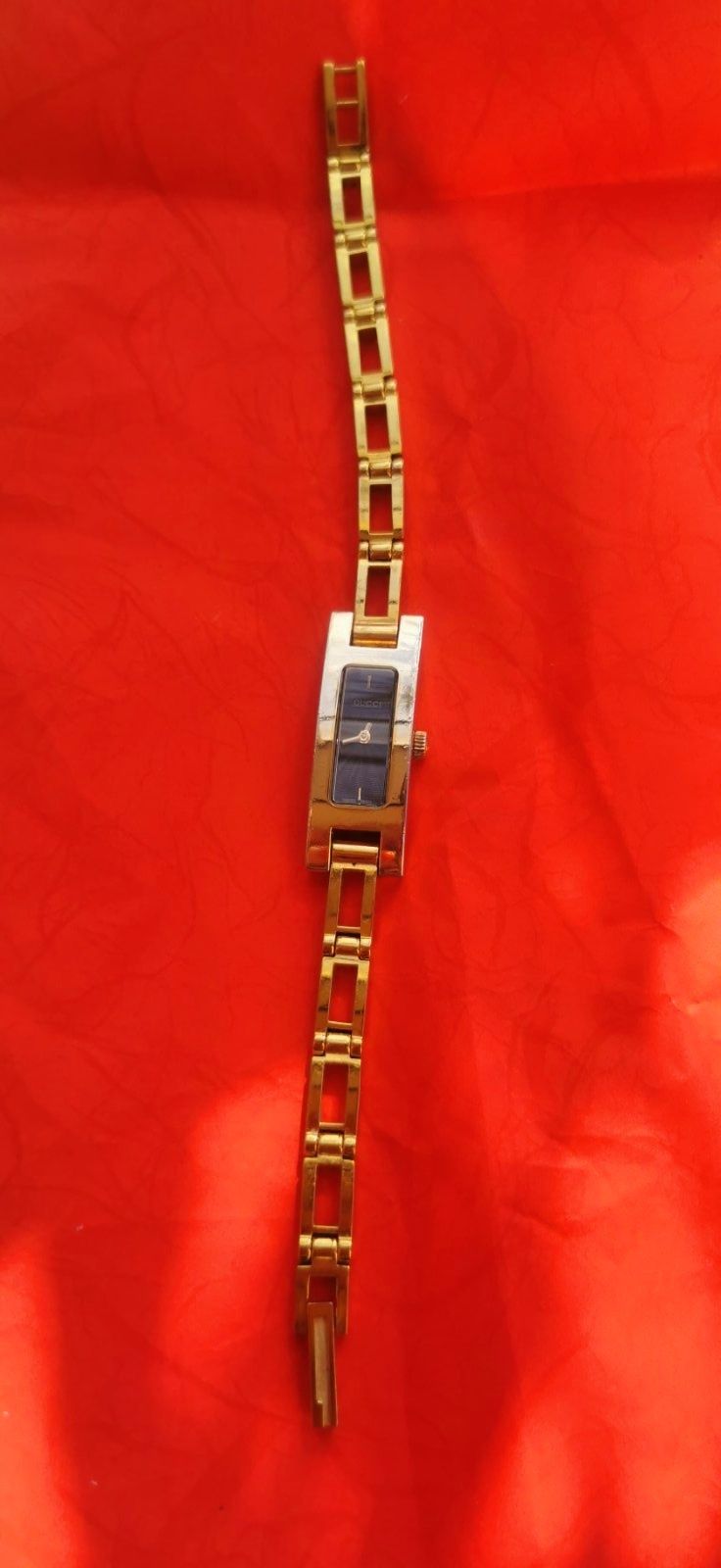 CUCCI 3900L Дамски часовник
