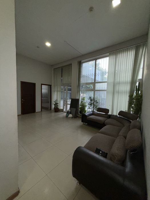 Аренда здания 420м2 офис магазин шоу рум ресторан 1 я линия