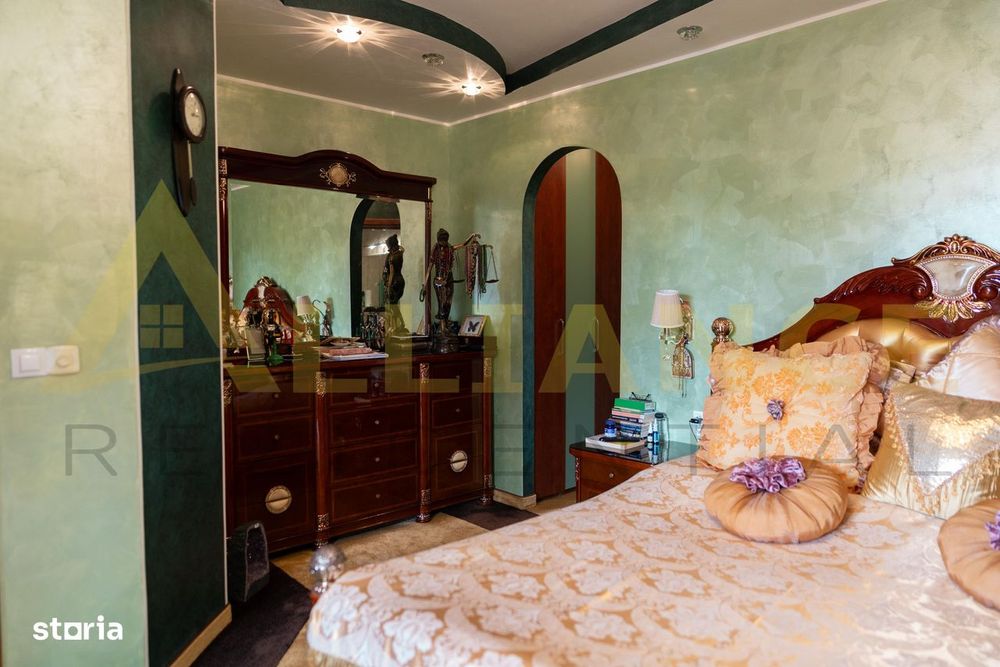 Vila de lux 7 camere si 7 bai + Piscina