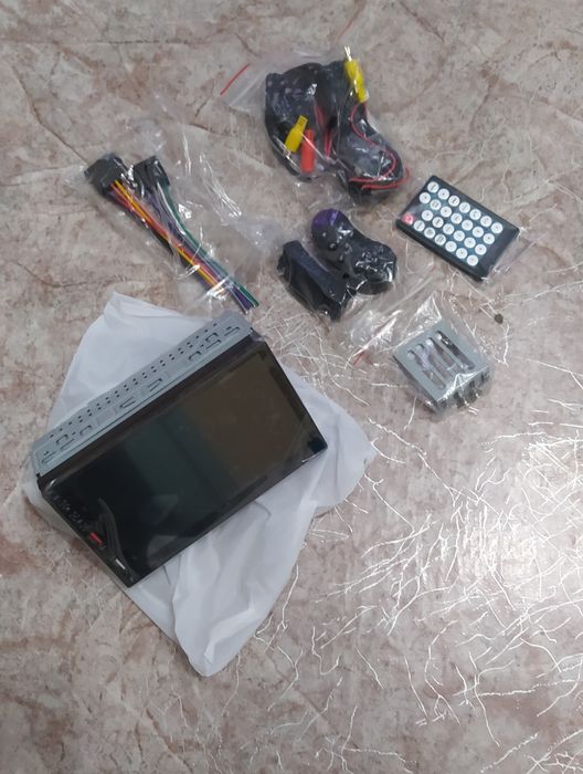 Продам автомагнитолу