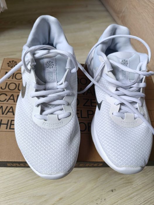 Nike revolution 6  NN