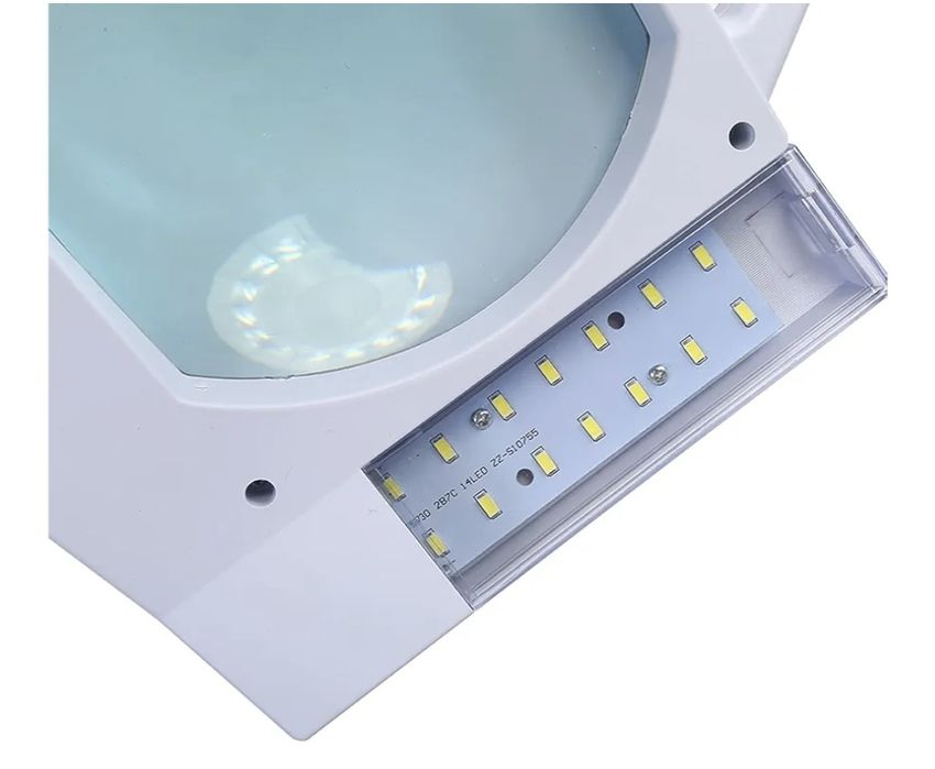 Vând lampă de marire