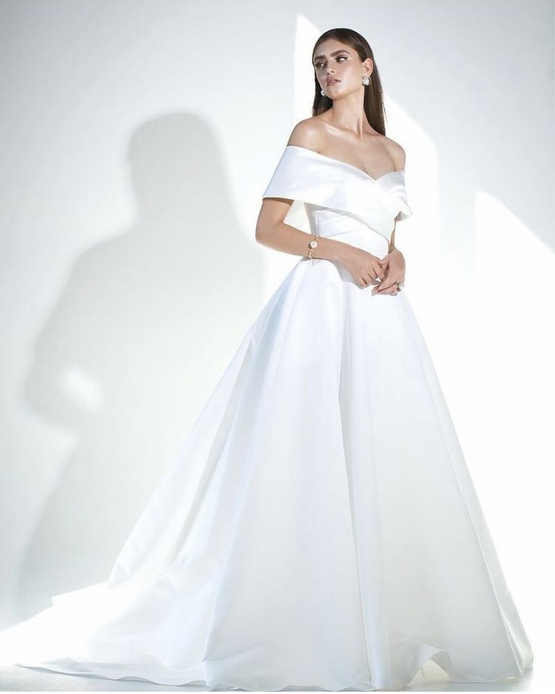 Свадебное платье атлас