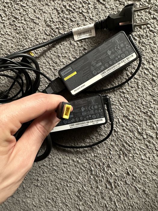 Incarcator laptop lenovo 65w