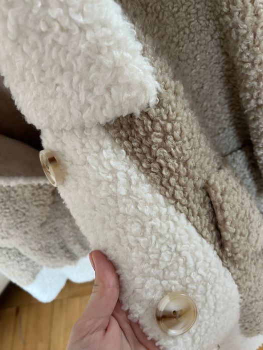 Продам куртку демисезонную в хорошем качестве