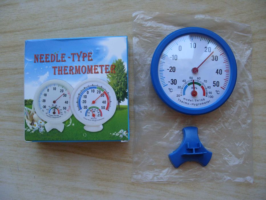 Компактен термометър с влагомер