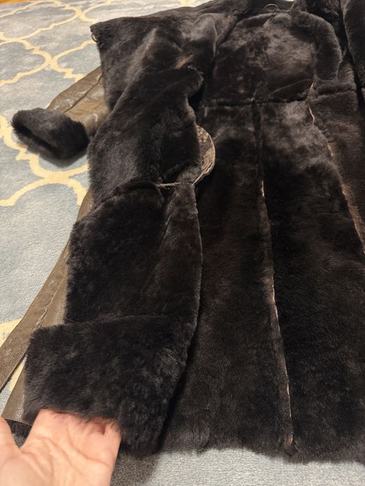 Palton  cu cordon din piele si blana naturala