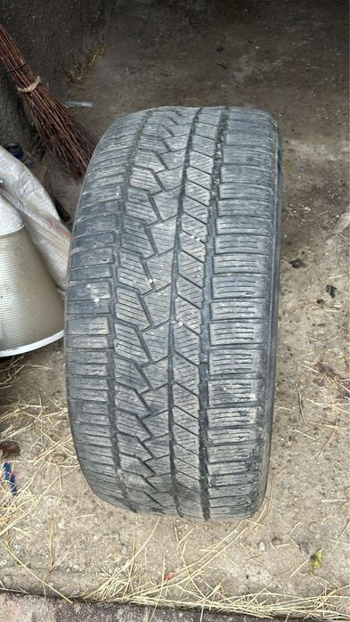 Anvelope iarna Continetal 255/40 R20