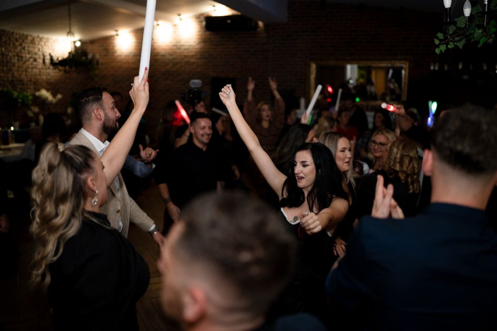 Dj / Nunta, Botez, Corporate orice eveniment