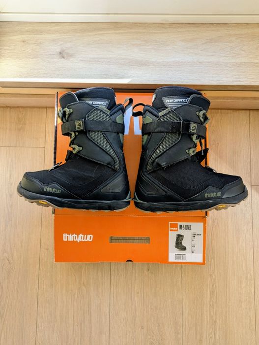 Boots ThirtyTwo TM2 x Jones 42.5 (9.5 US)