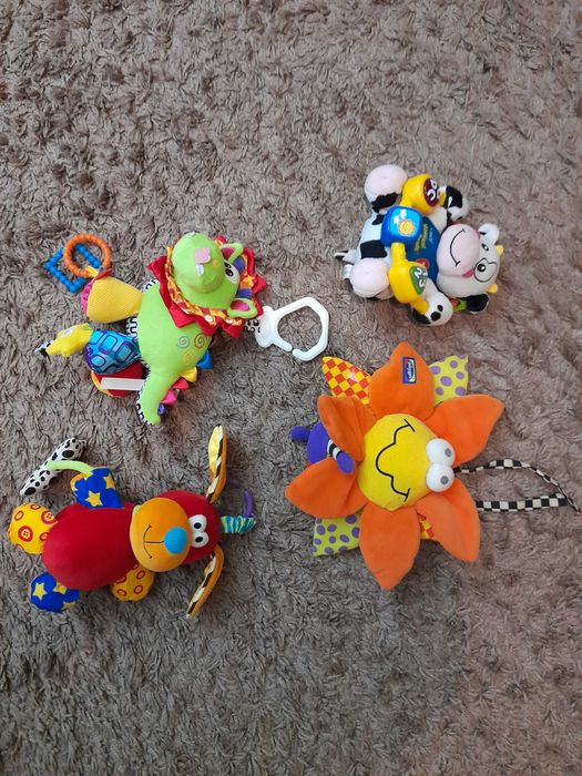 Jucarii bebe cu sunte,cantece