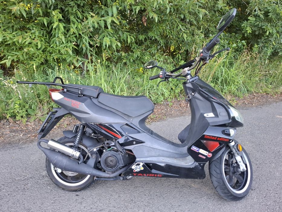 Vand scuter Tauris 125cc