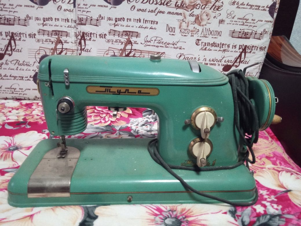 Швейная машинка "Тула"