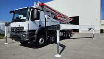 Pompa de beton KCP 43ZX5170 cu brat in 5 elemente in Z, de 43m, stoc!.