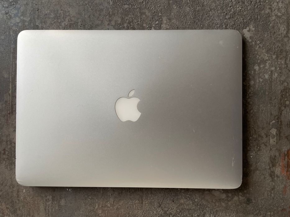 Ноутбук Apple MacBook Air 13