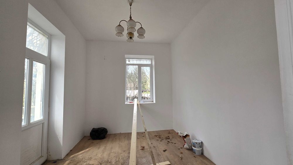 Дава се под наем Офис в Варна, Галата - 230 кв.м за 1380 € - Снимка #6