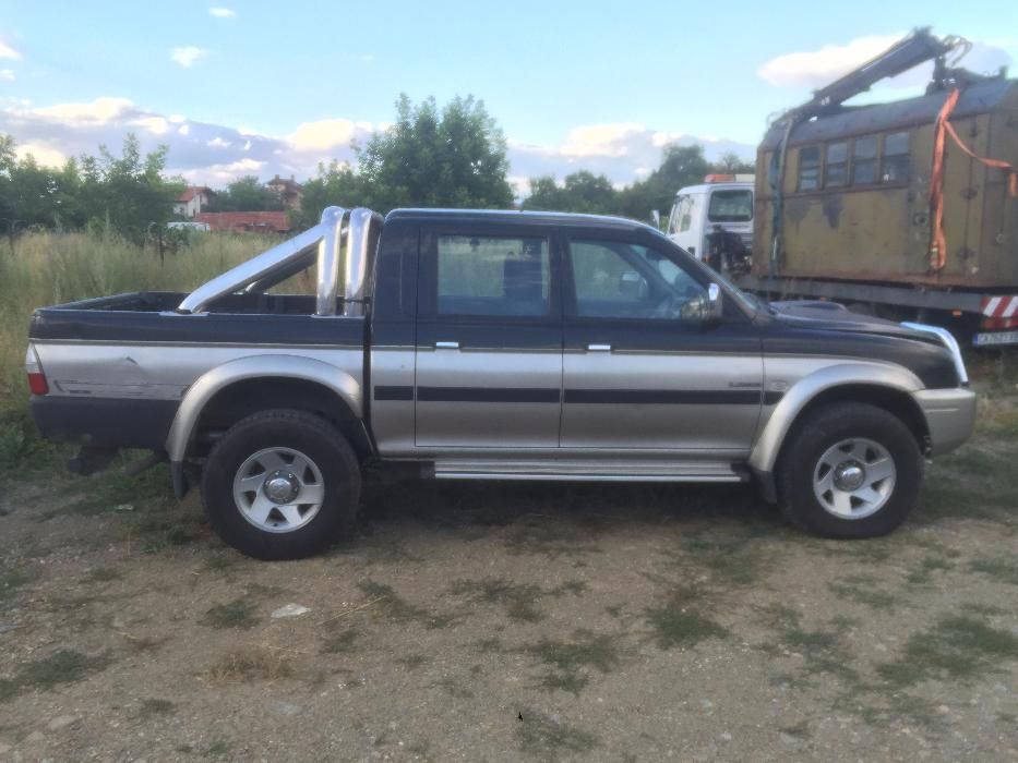 НА ЧАСТИ! Mitsubishi L200 2.5 TD *Magnum* 116 кс. пикап, климатик