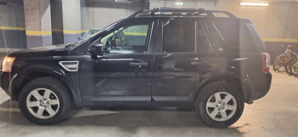 Vand Land Rover Freelander II 2009, 4x4