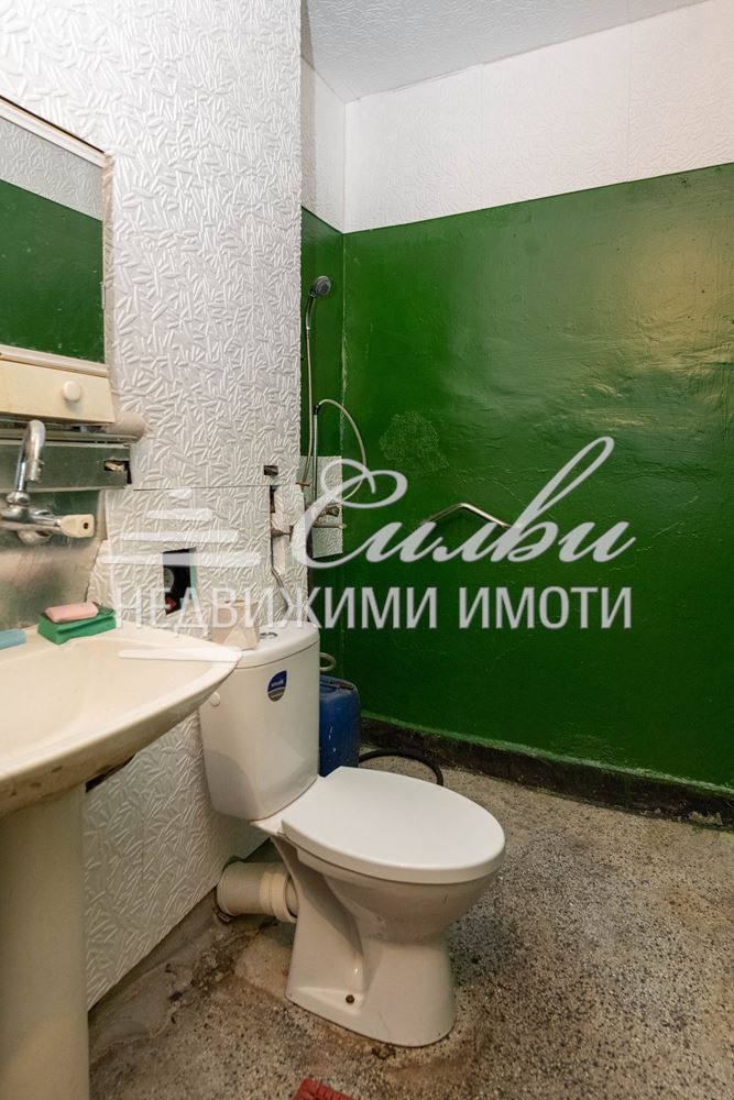 Продава се Двустаен апартамент в Шумен, Боян Българанов 1 - 76 кв.м за 1025 €/кв.м - Снимка #6
