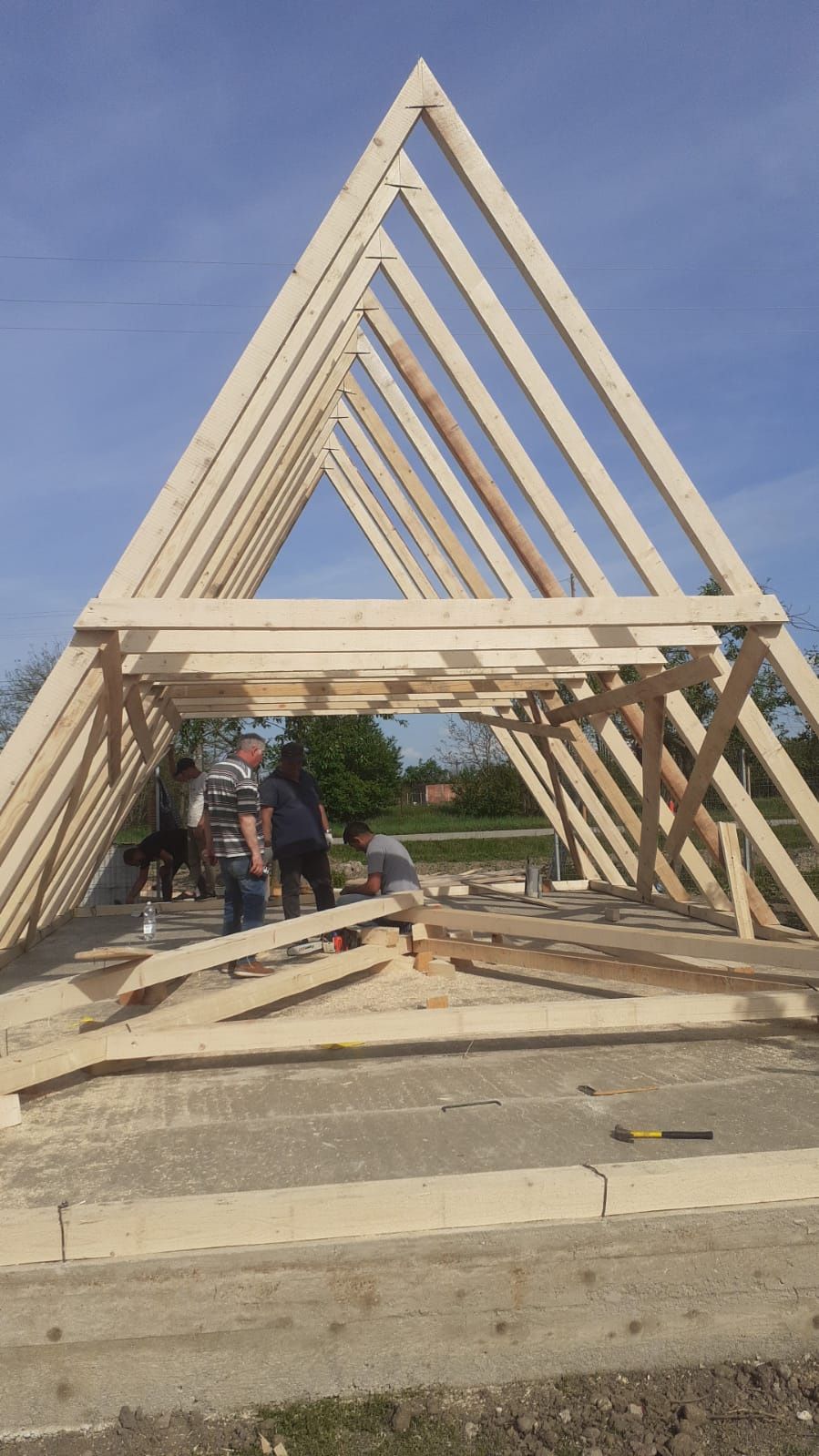 Construim Case din structura de lemn si Cabane stil A Frame, dimensiun