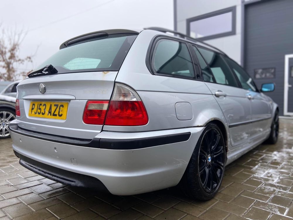 Dezmembrez BMW 330d 204 cp Manual 6 viteze M-Tech 2 ,Recaro,Navigatie