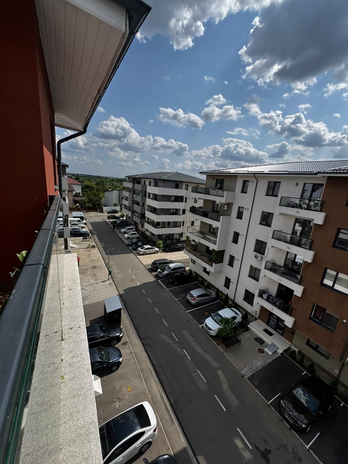 Inchiriez apartament 3 camere, direct proprietar!