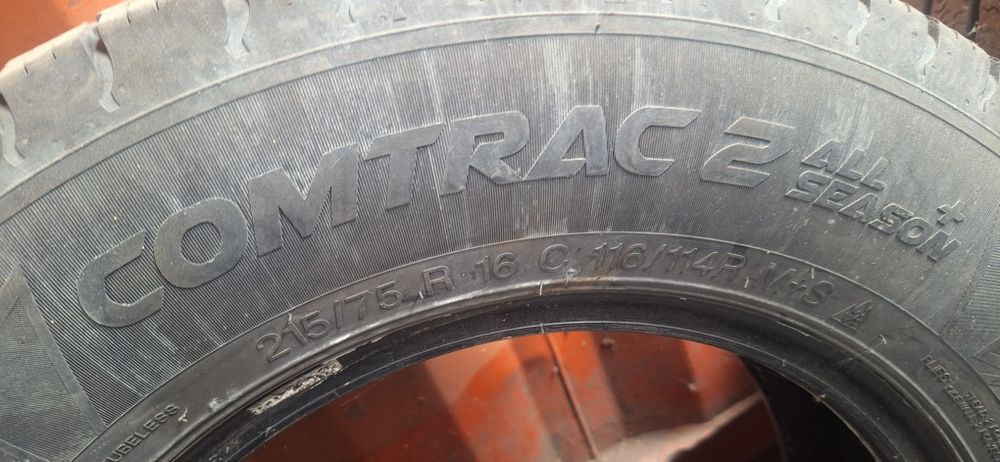 Vredestein  4бр.  215/75R16 C