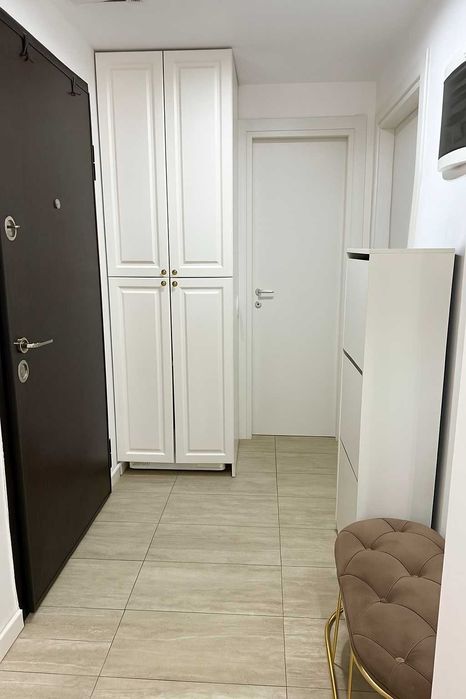 Inchiriez apartament tip Studio Dublu, 43mp, Cosmopolis