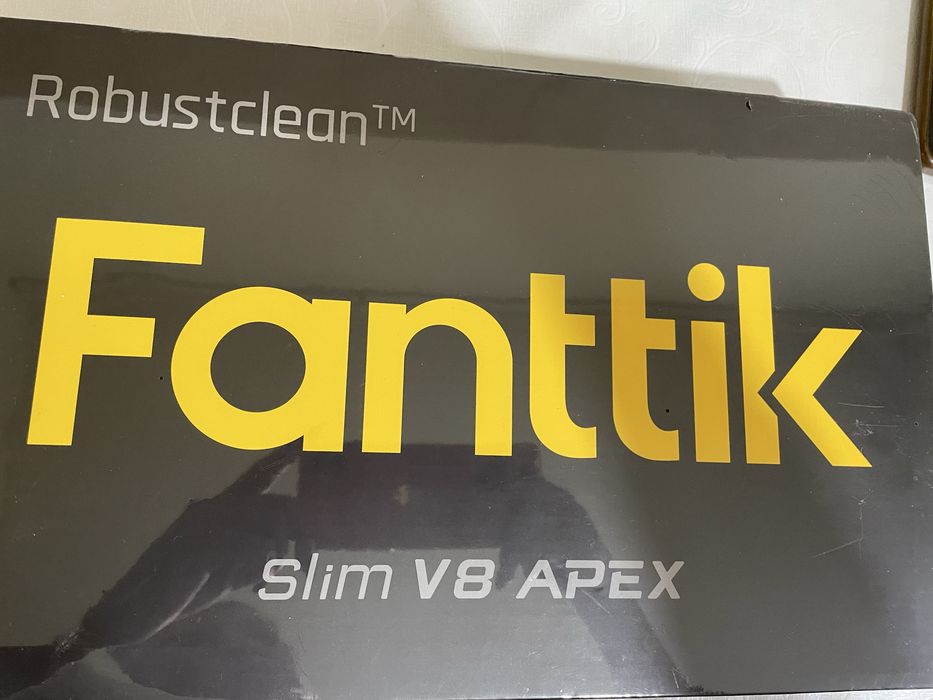 Aspirator auto slim v8 fanttik produs sigilat.