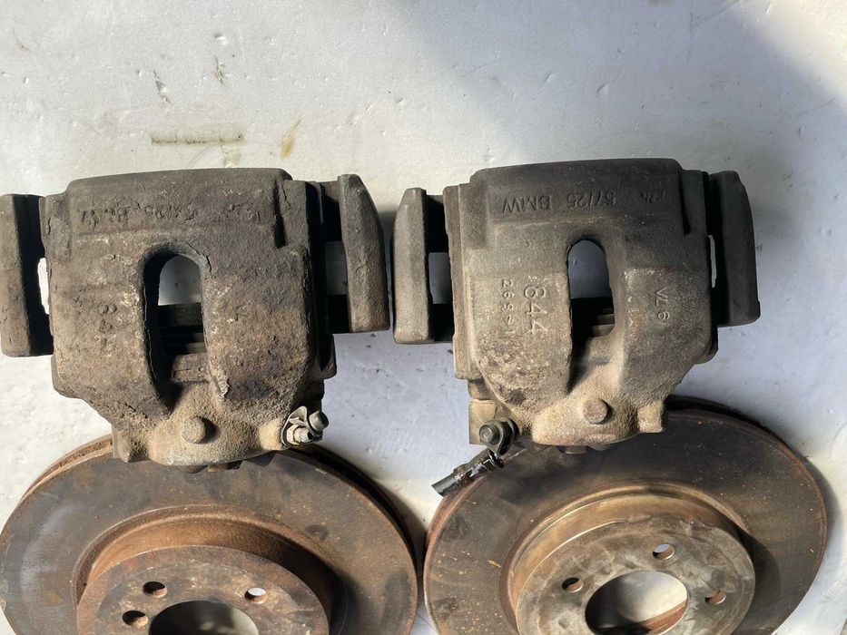 Предни апарати и дискове за BMW E46 330