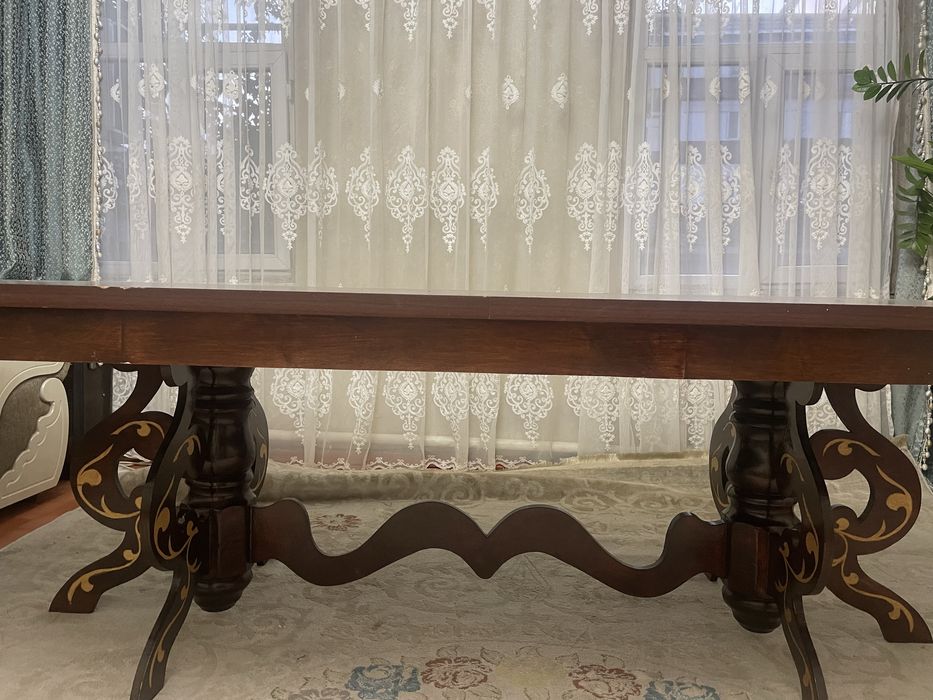 Стол овальный 2,5 м