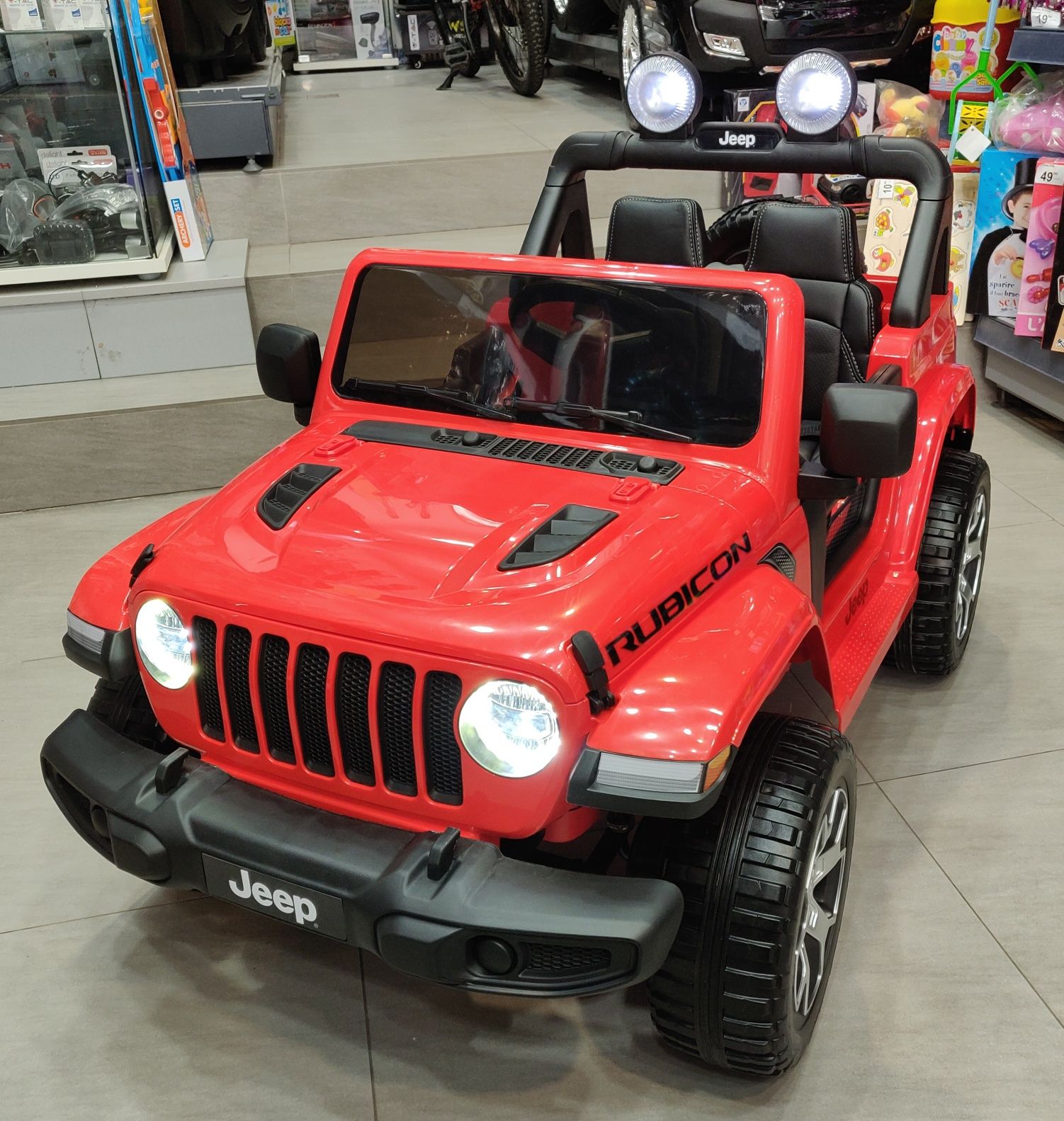 Masinuta Electrica JEEP 4X4, 2 locuri, Scaune Tapitate, Roti Spuma Eva