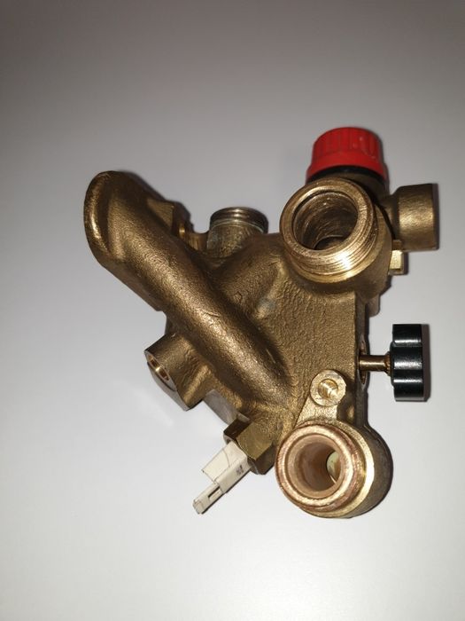 Grup Hidraulic Tur Junkers Euroline Compact ZW 23-1 AE 23