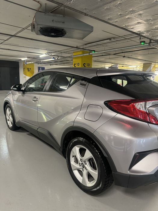 Se vinde Toyota C-HR