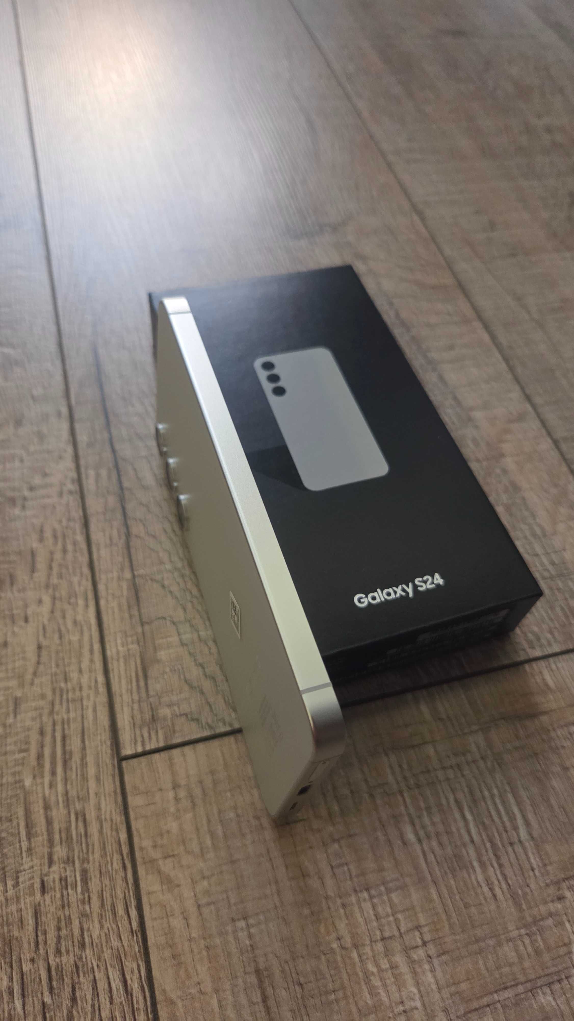 Гаранция Samsung Galaxy S24 Marble Gray 256 GB Dual