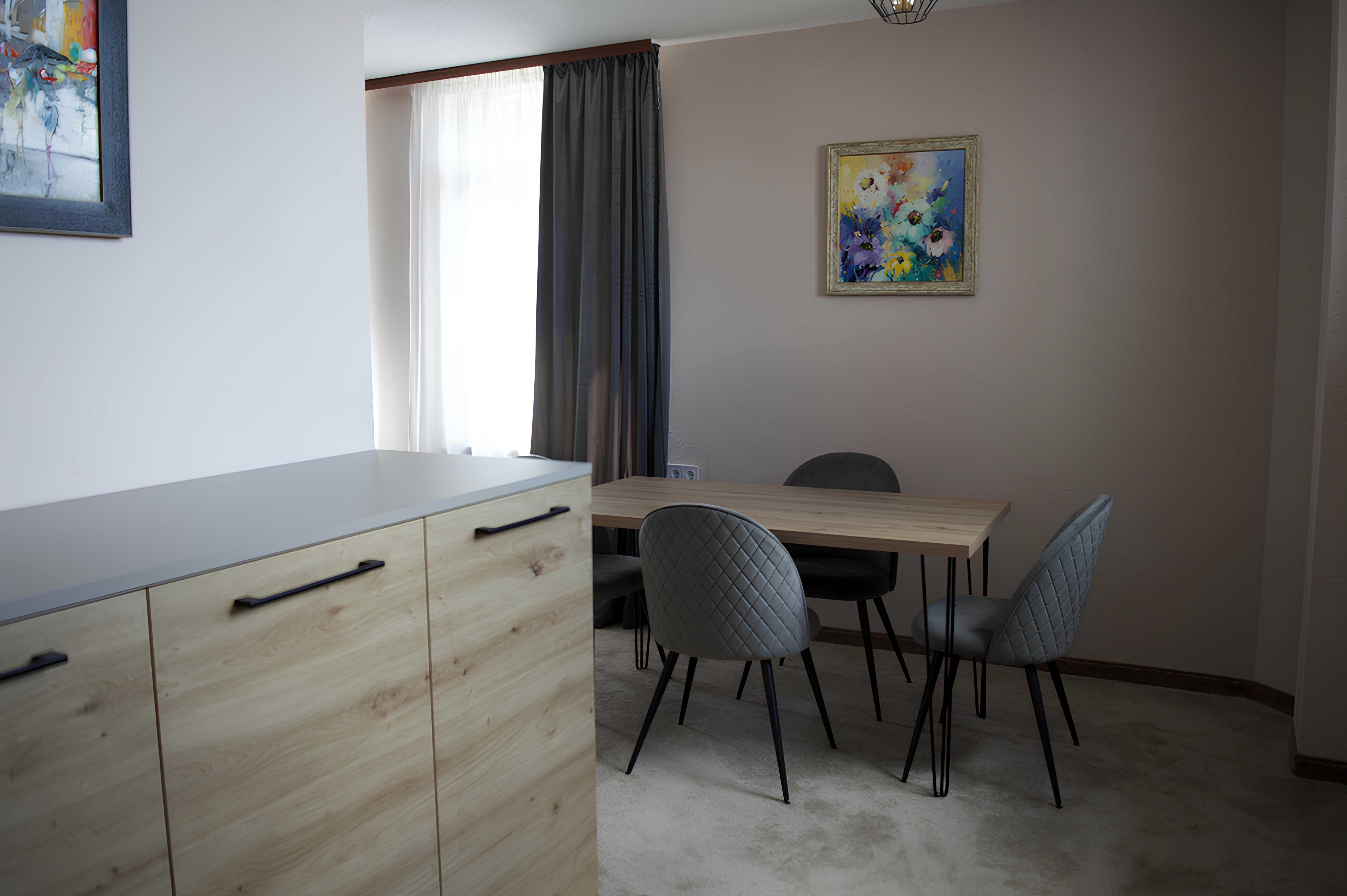 Sokolovi apartment, The bear Pamporovo