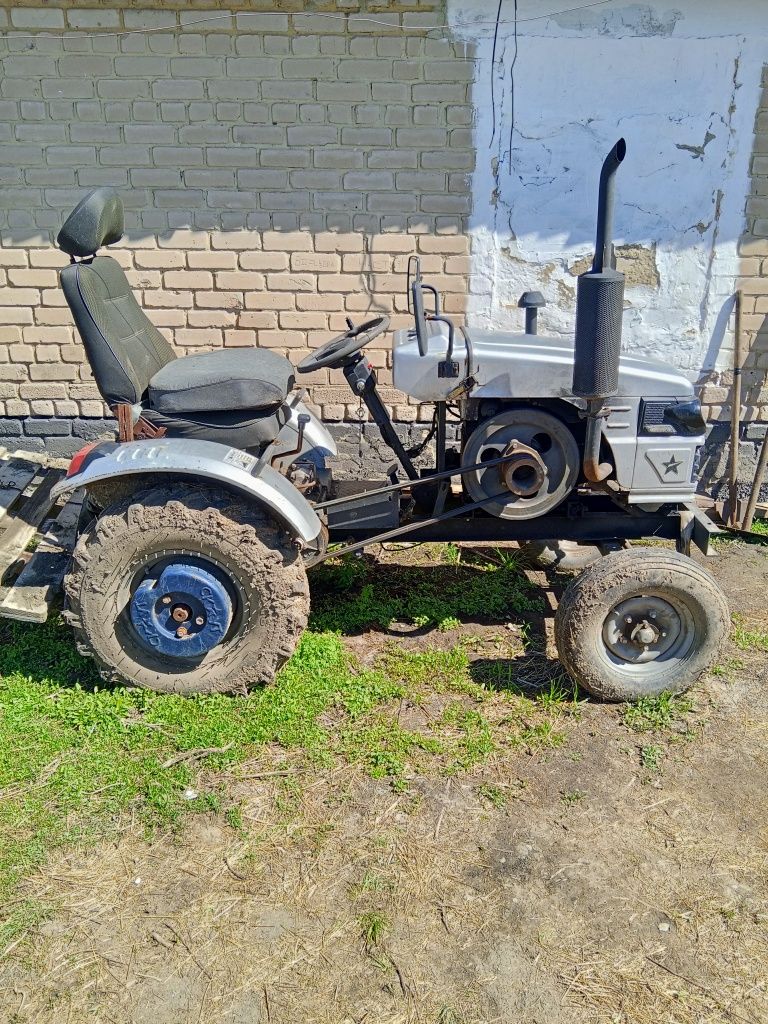 Продам минитрактор