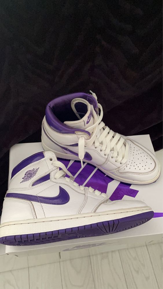 Jordan 1 High Metallic Purple