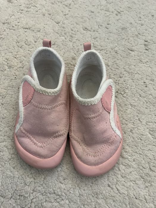 Декатлон детски боси пантофи 25 номер