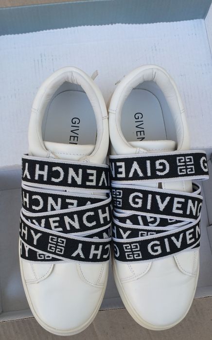 Кроссовки Гивч ва Юбка