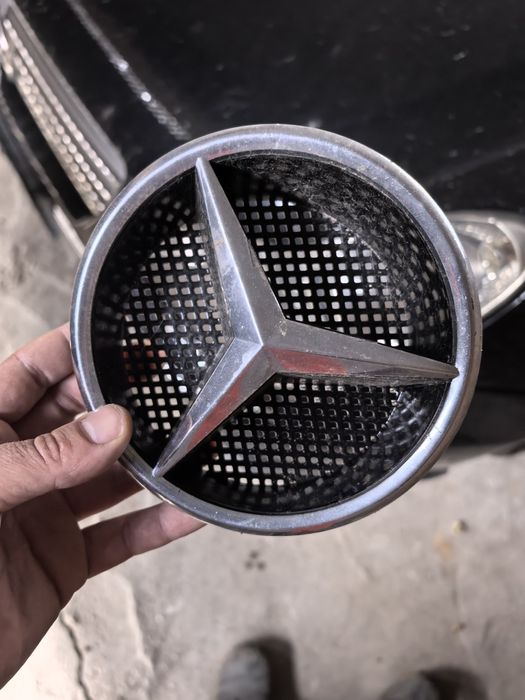 Емблема мерцедес