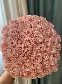 Букет роз из атласных лент