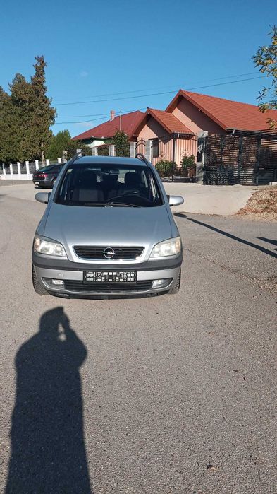 Opel Zafira 2001 2.0 diesel
