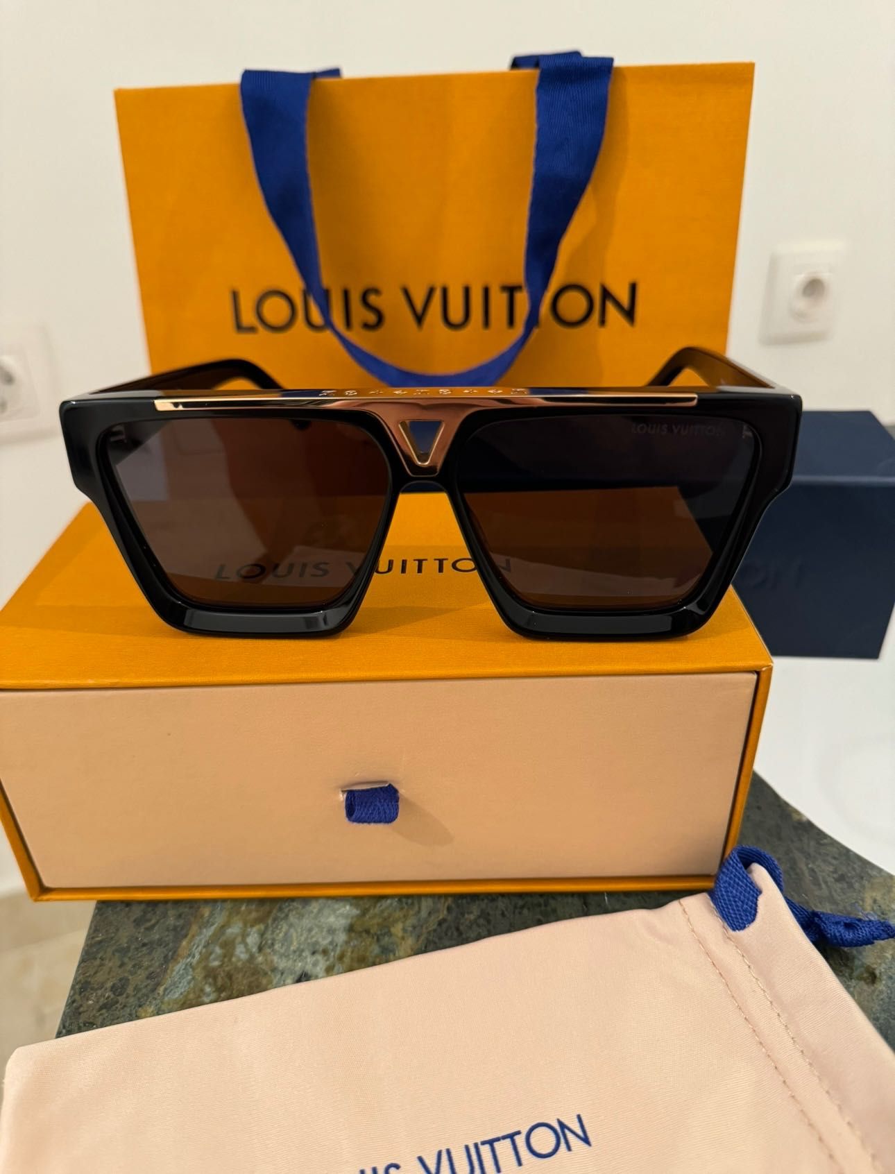 Ochelari de soare originali Louis Vuitton LV Evidence noi